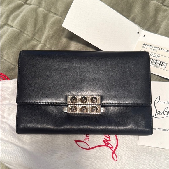 Christian Louboutin Roxane Wallet - Picture 2 of 9